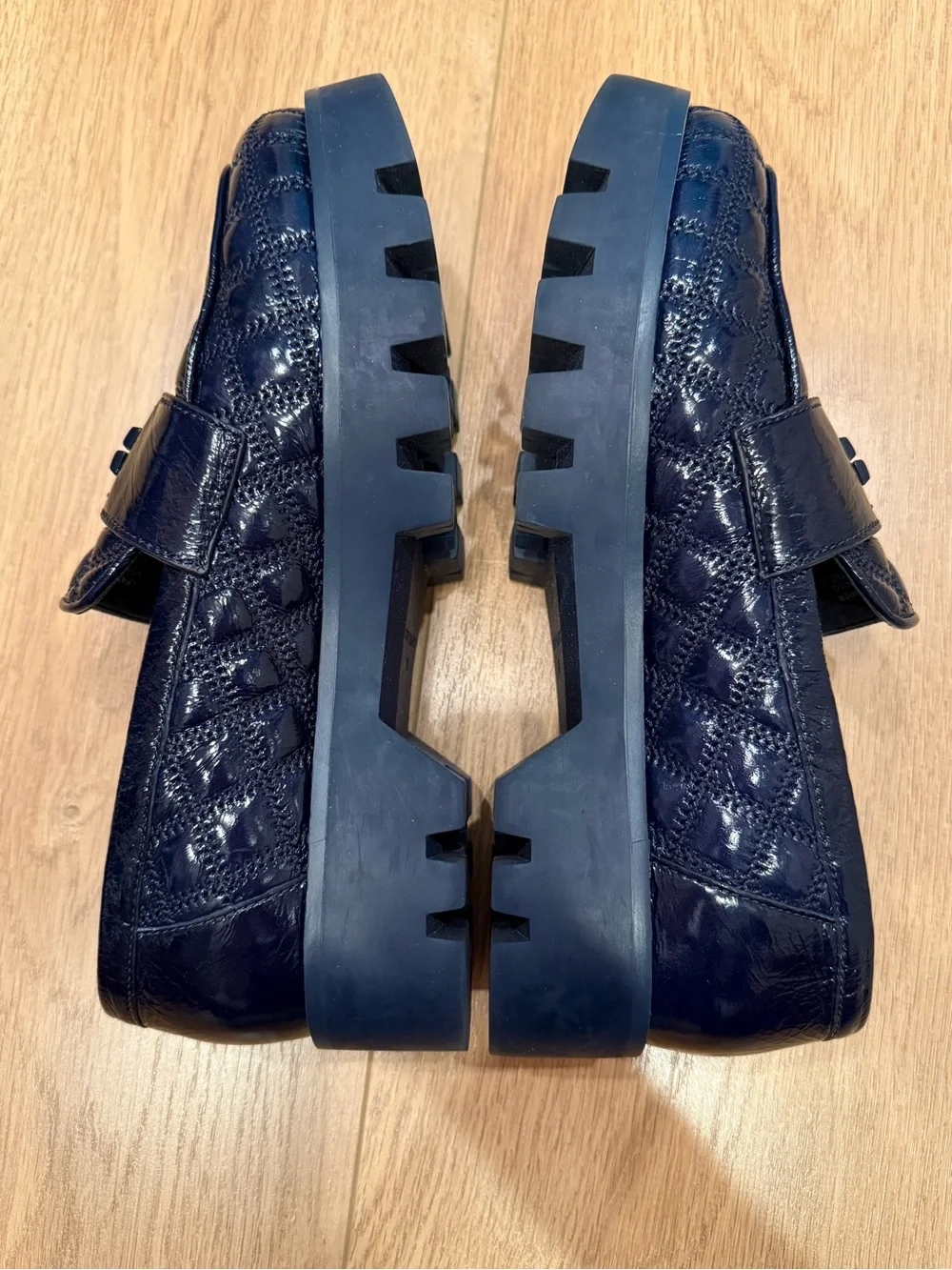Tory Burch Mini Everly Chunky Loafers in navy